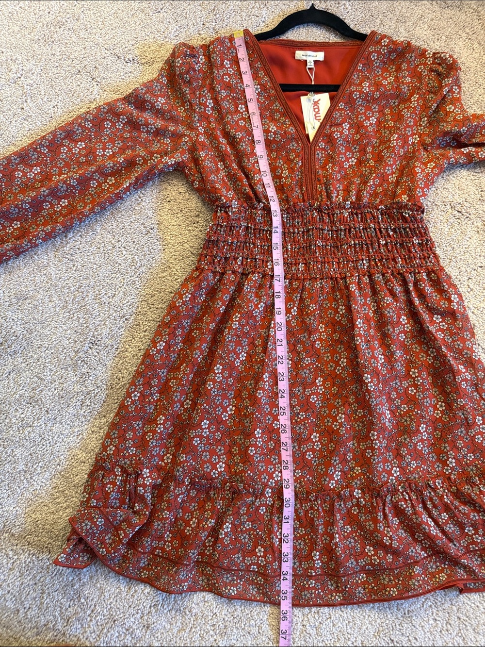 Max Studios Red Floral V-Neck Smocked Waist Mini Dress - Picture 15 of 16